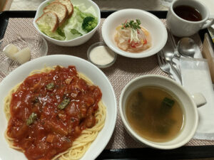 今日のお昼ごはん