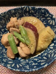 鶏肉とさつまいもの甘辛煮